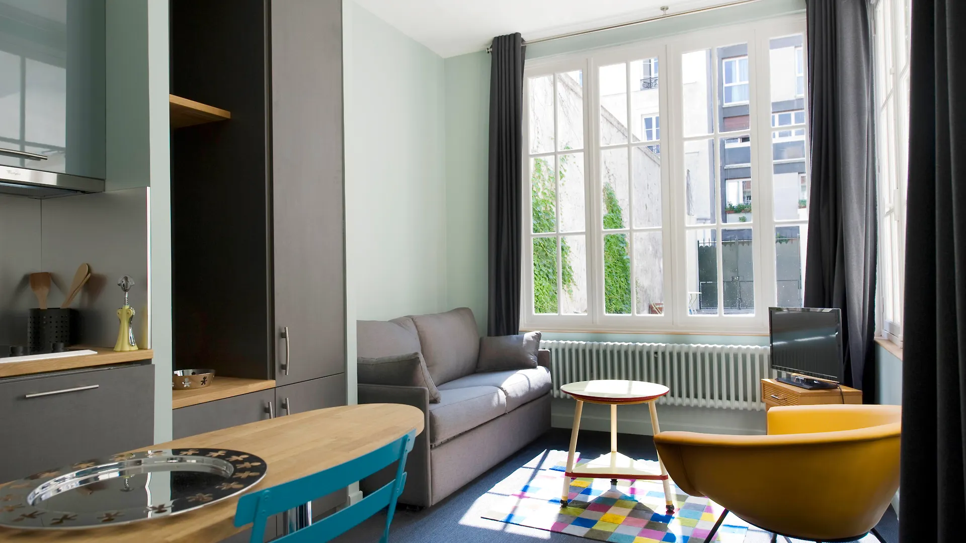 Hotel Helzear Montparnasse Parigi