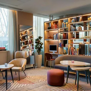 Ac Porte Maillot By Marriott Parigi