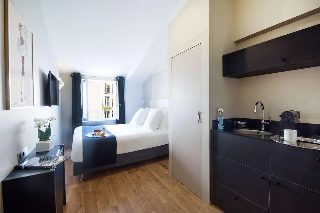 Hotel Helzear Montparnasse Paris
