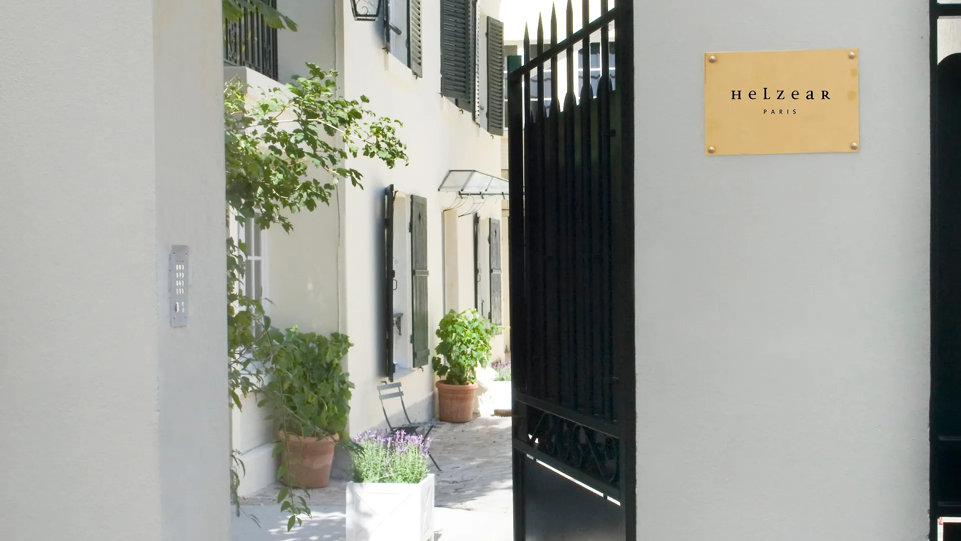 Hotel Helzear Montparnasse Paris