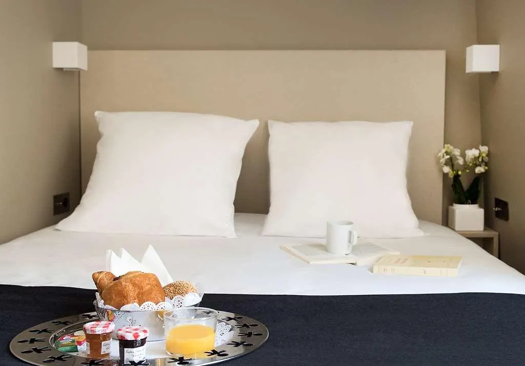 Hotel Helzear Montparnasse Paris