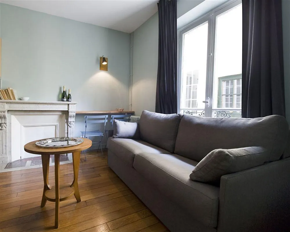 Hotel Helzear Montparnasse Paris 4*,
